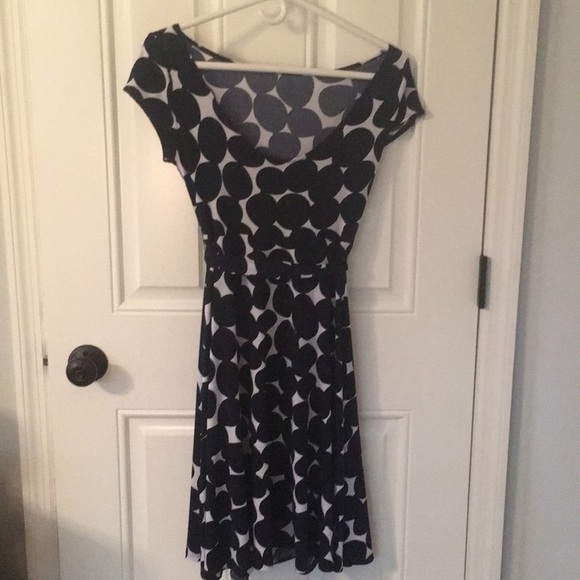 A Pea in the Pod maternity dress - Picture 4 of 5